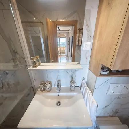 דירה Golden View