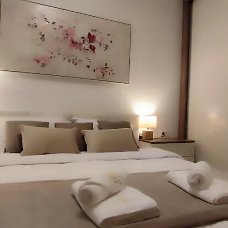 דירה Golden View